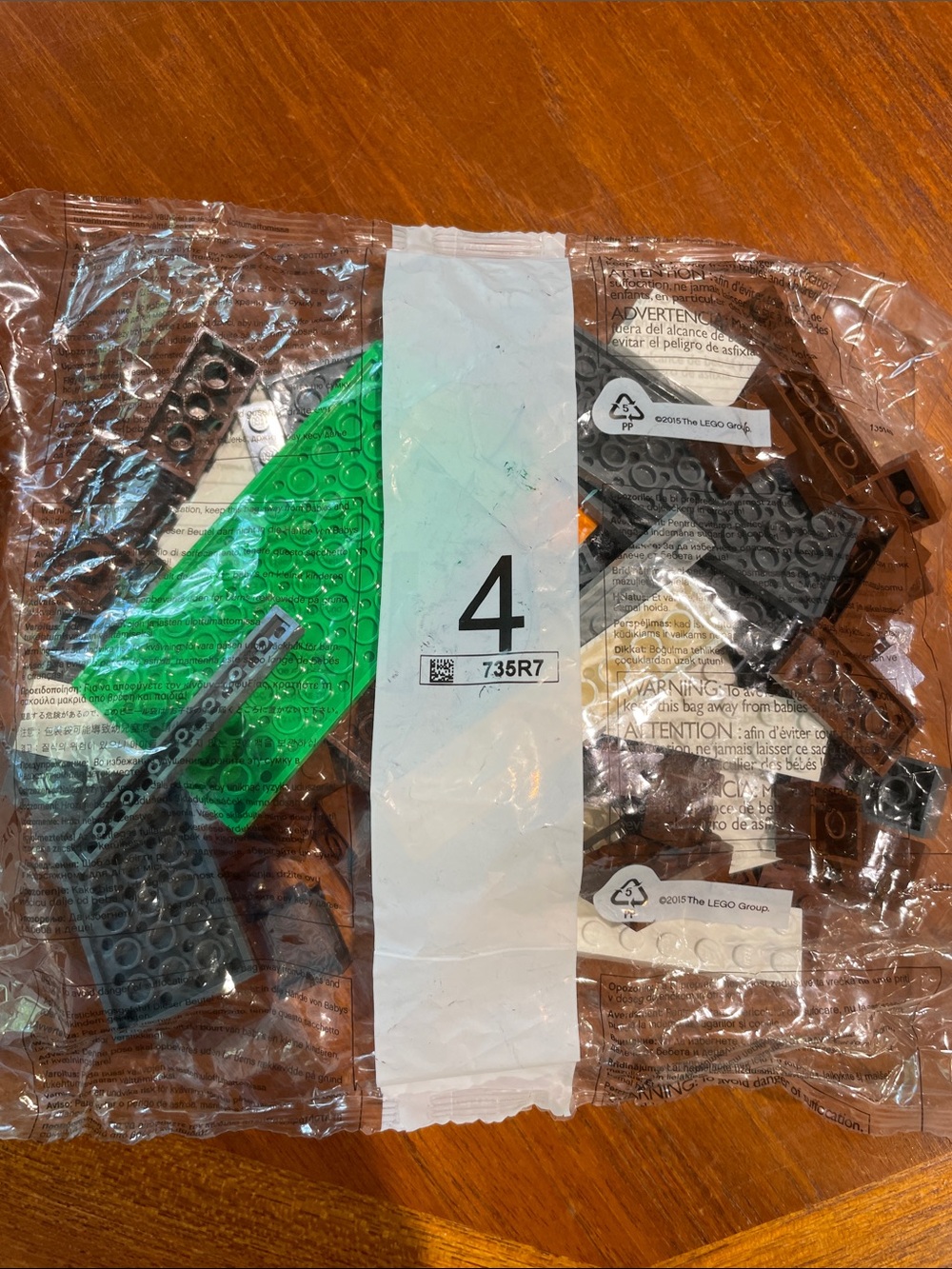 Lego sealed bags 136R7 bags 3, 4, and 5 year 2015 and two bags from 2007 - Picture 4 of 11